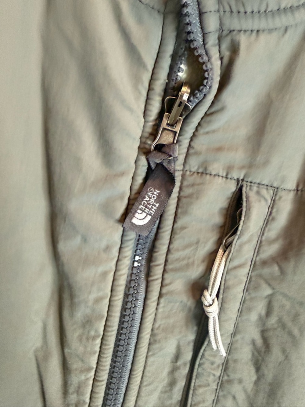 The North Face Cream & Gray Jacket - Picture 5 of 9